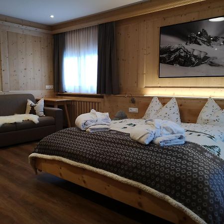 Penzion Rifugio Fermeda Hutte Santa Cristina Val Gardena Exteriér fotografie